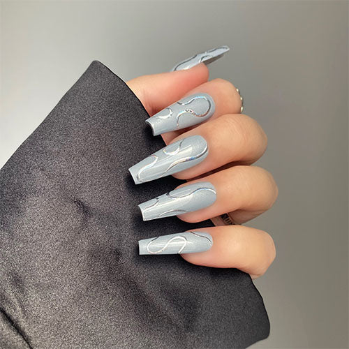 Dancing-In-The-Moonlight-Grey-Gel-Polish