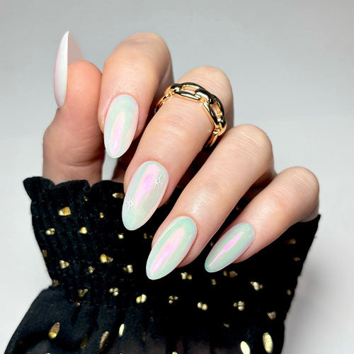 Flamingo-Feathers-Aurora-Liquid