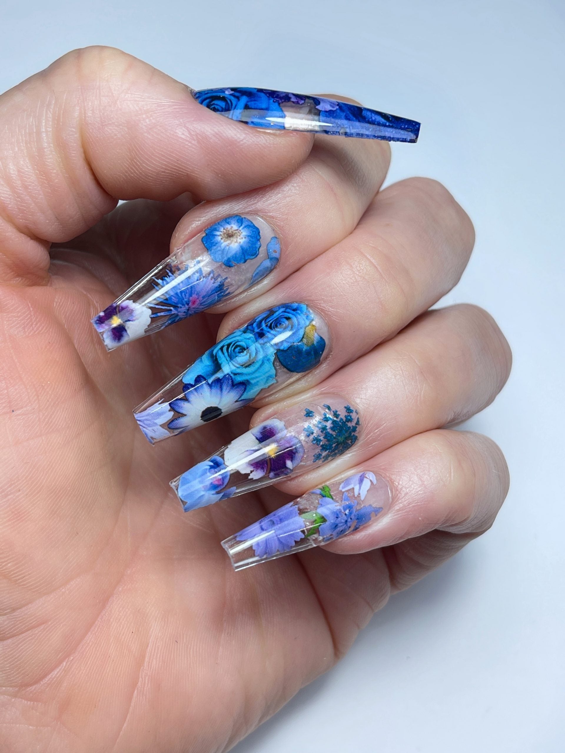 Lecenté Bluebell Blue Floral Nail Art Foil