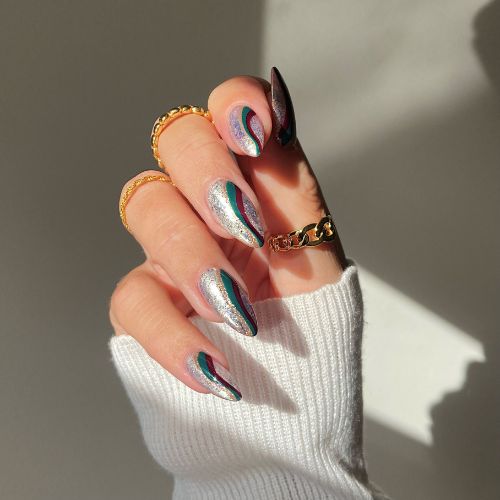 MIRROR-SILVER-METALLIC-FLAKES-BY-NATALIR-KIRK