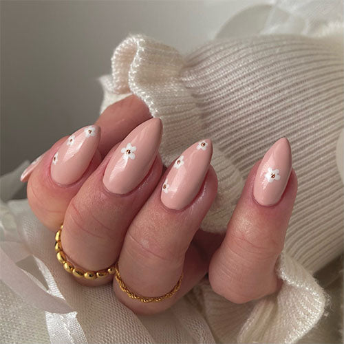 Ti-Amo-Gel-Polish-Natalie-Kirk