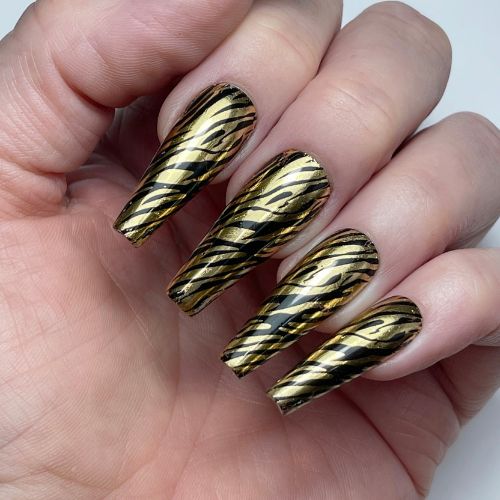 gold stripes nail foil