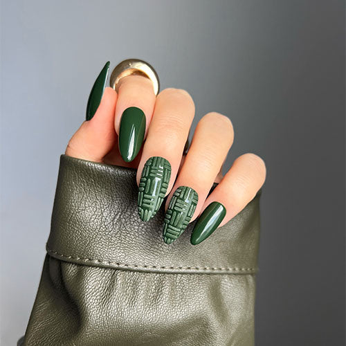 Khaki-Gel-Polish