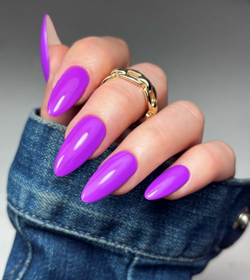 bright purple gel polish hands