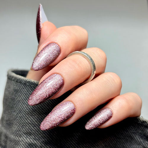 Stolen Glances Cat Eye Gel Polish