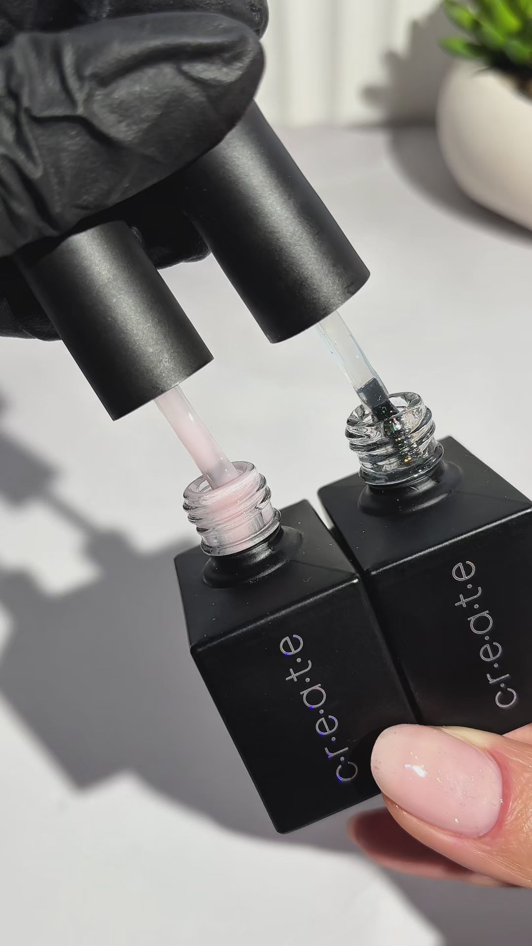 Load video: Pout Fusion Builder Gel