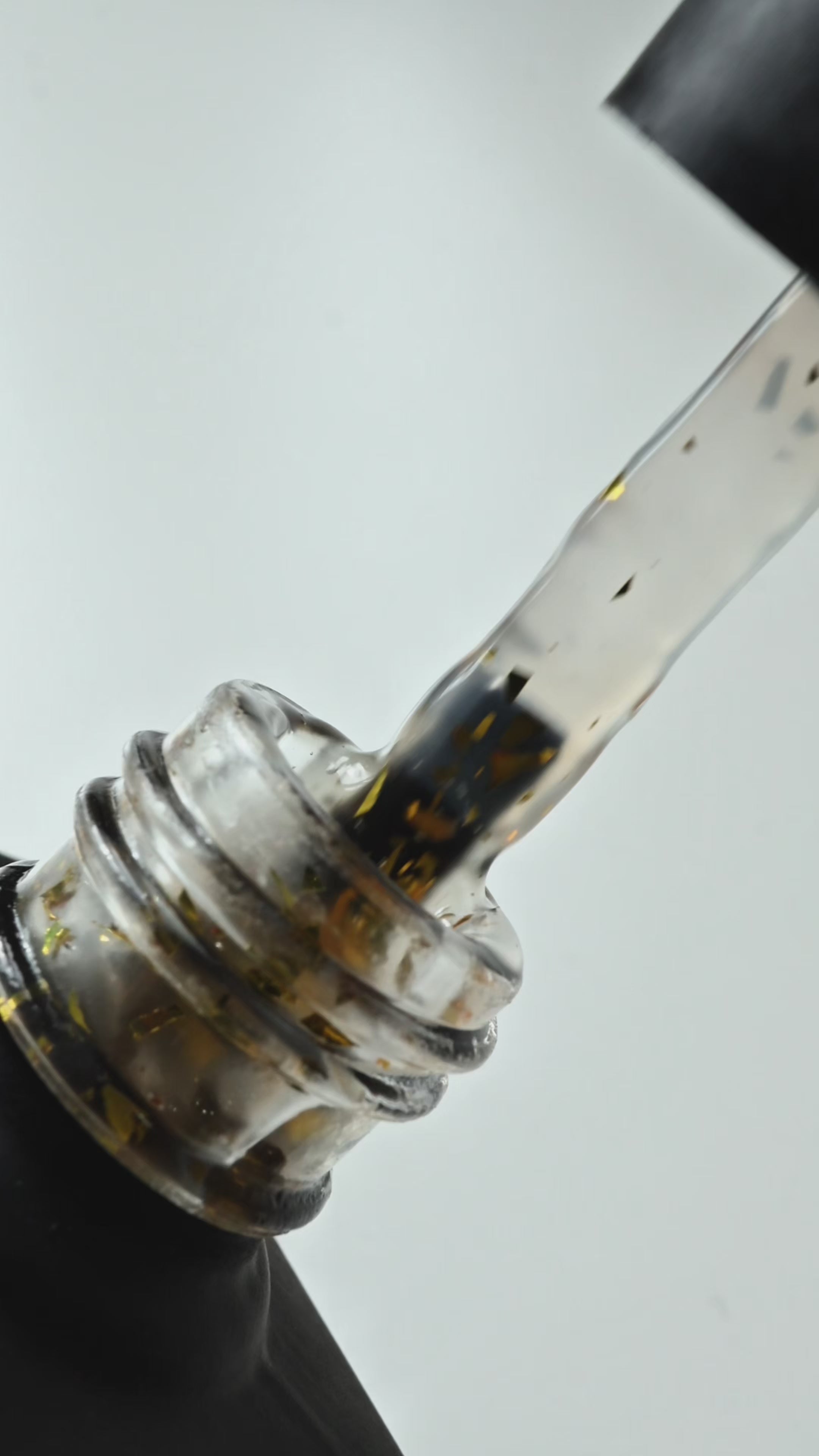 Load video: Gold Spec-tacular Matte Top Coat